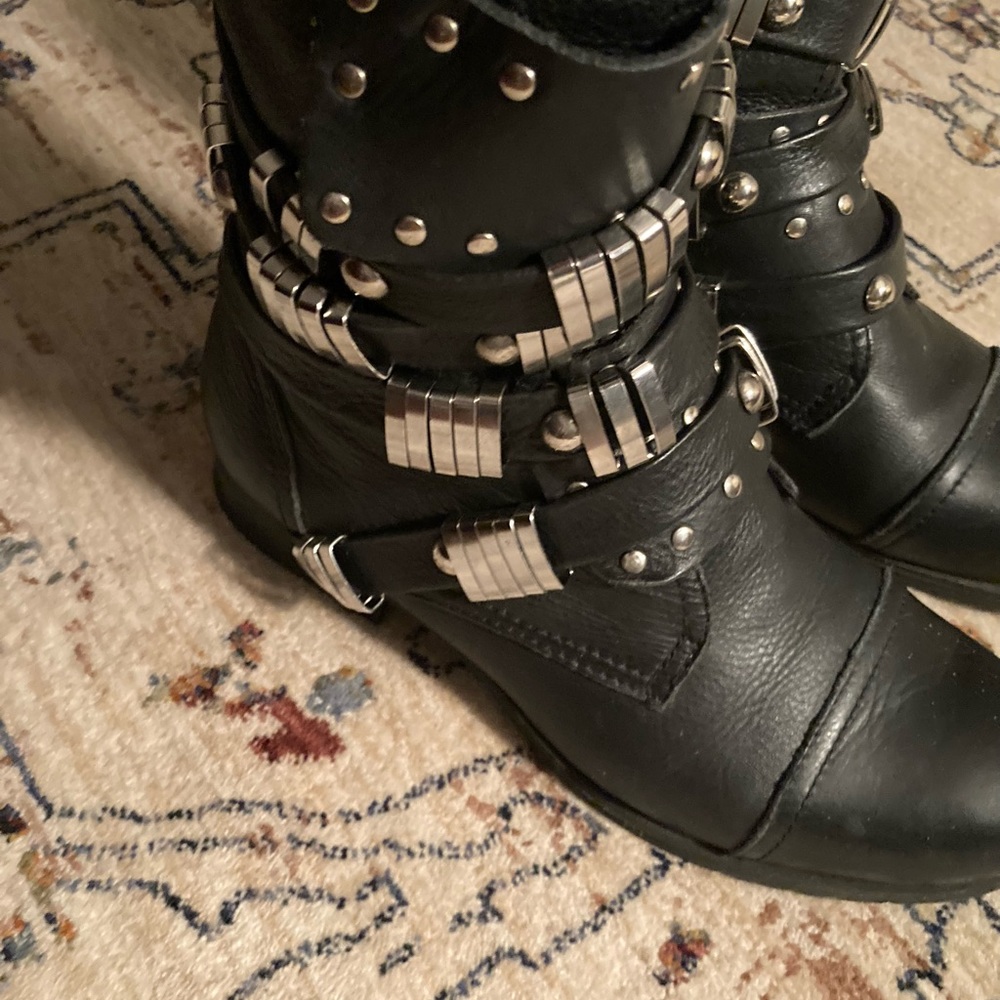 Steven Madden Rocker Boots - Picture 7 of 7